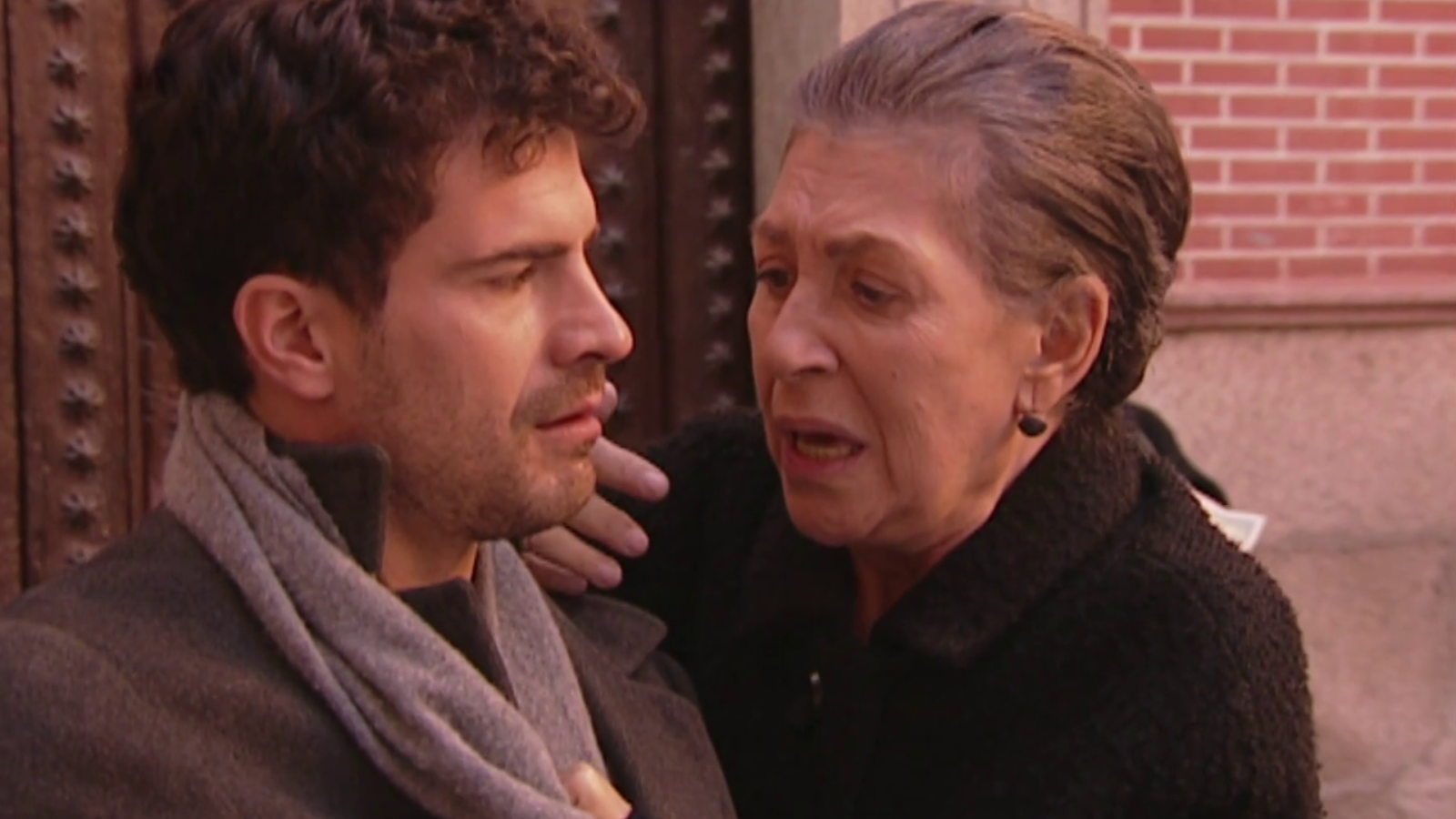 Amar en tiempos revueltos - T1 - Episodio 81 - Ver ahora