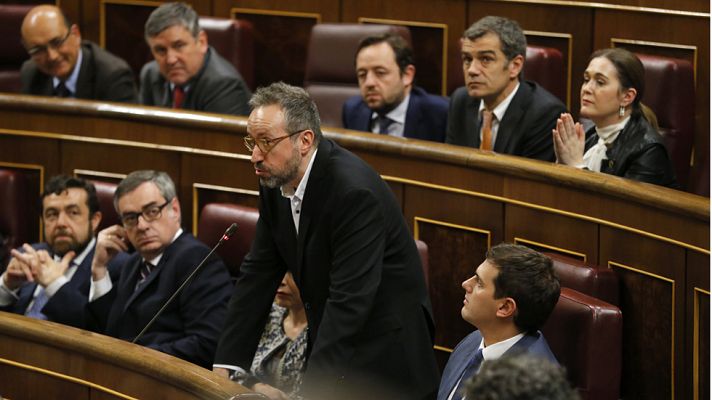 Especiales informativos - Ciudadanos se defiende de quienes les acusan de no condenar el franquismo