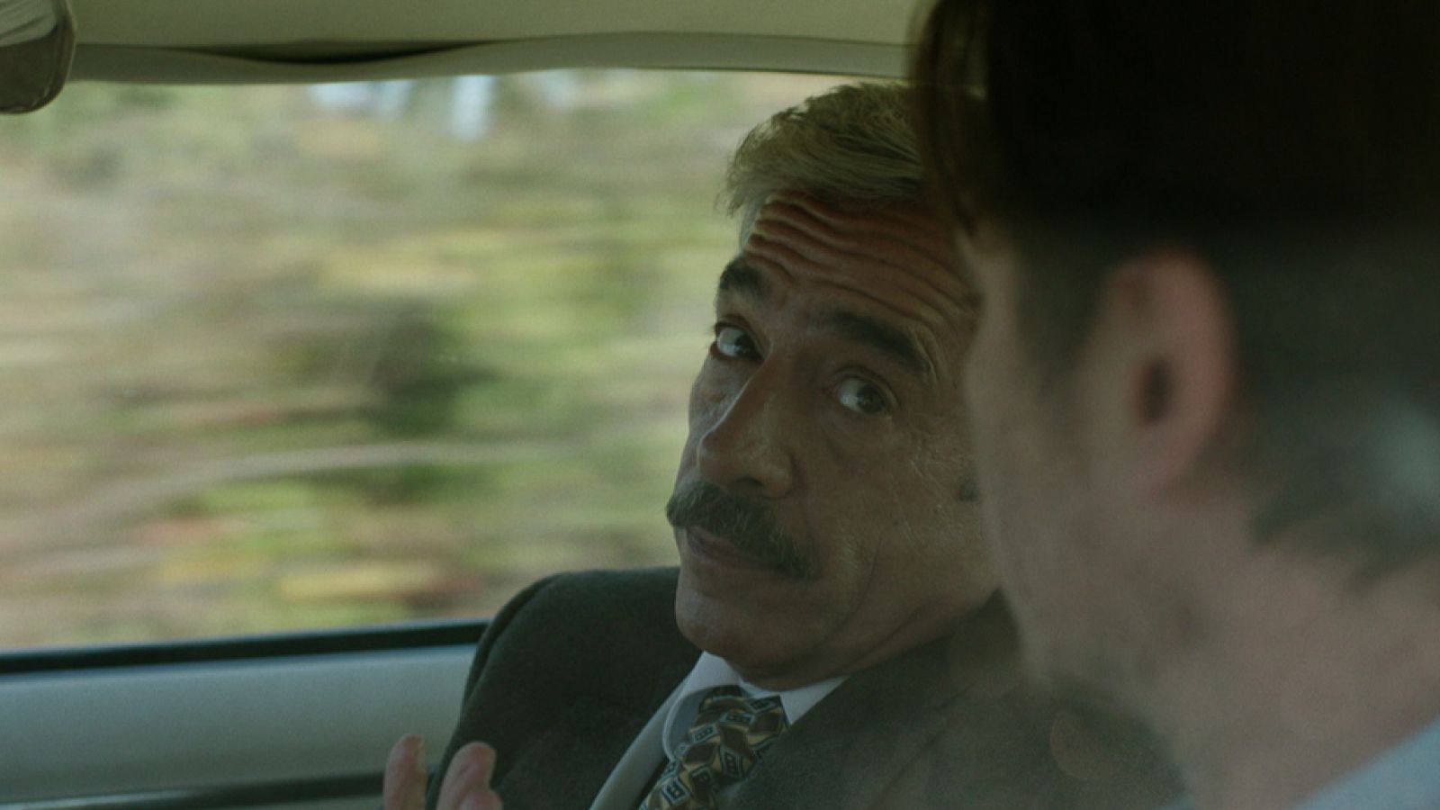 Cuéntame cómo pasó - El viaje por carretera de Antonio y Van Roy