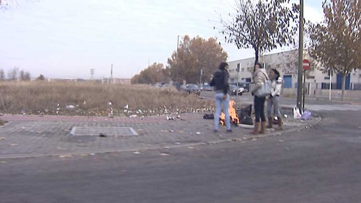 Telediario 1 - Ocho de cada diez prostitutas de las más de 2.200 que atiende Cáritas al año son extranjeras