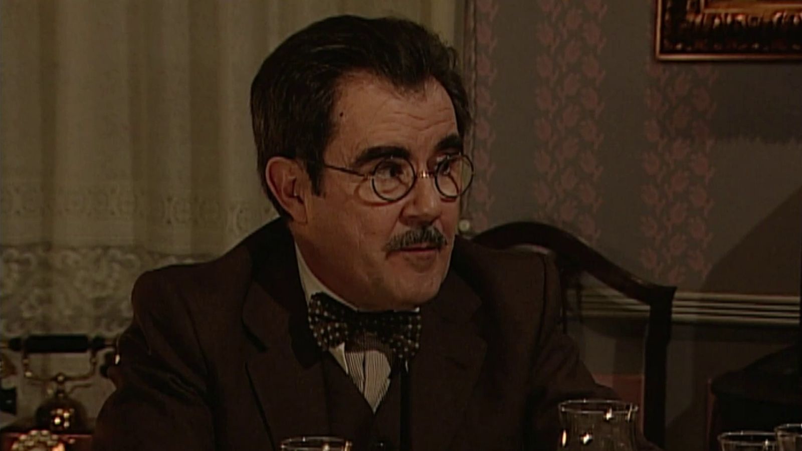 Amar en tiempos revueltos - T1 - Episodio 112 - Ver ahora