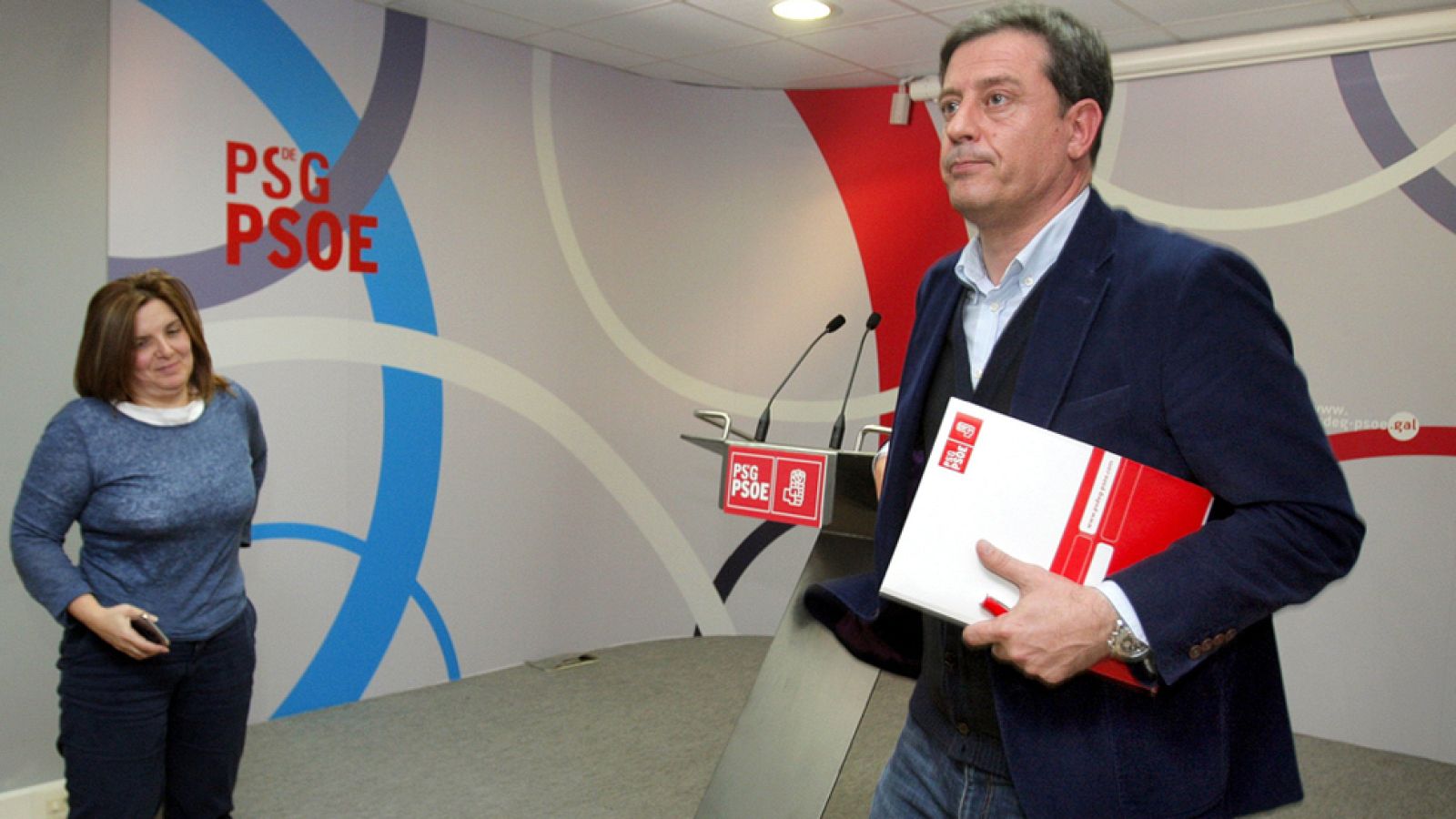 Gómez Besteiro renuncia a presentarse como candidato del PSdeG a la Xunta - Informativo 24h | Ver