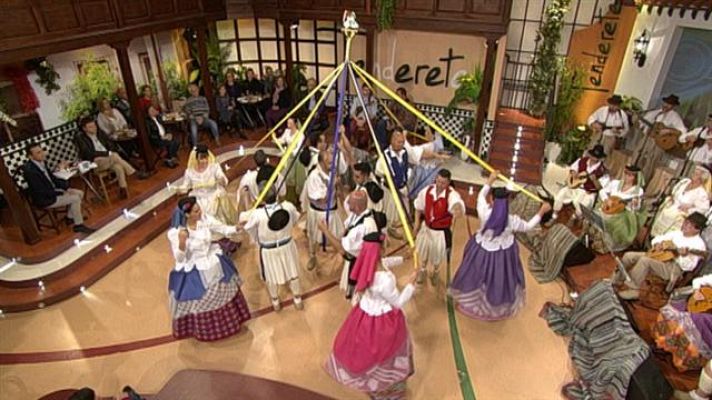 Tenderete - Tenderete - 13/03/2016 con La agrupación San Cristóbal y el trío Con-Trastes