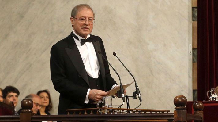 Telediario 1 - Félix de Azúa ocupa el sillón H mayúscula en la RAE