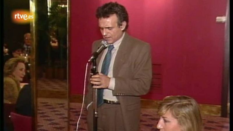 Imprescindibles - El escritor Terenci Moix gana el Premio Planeta en 1986