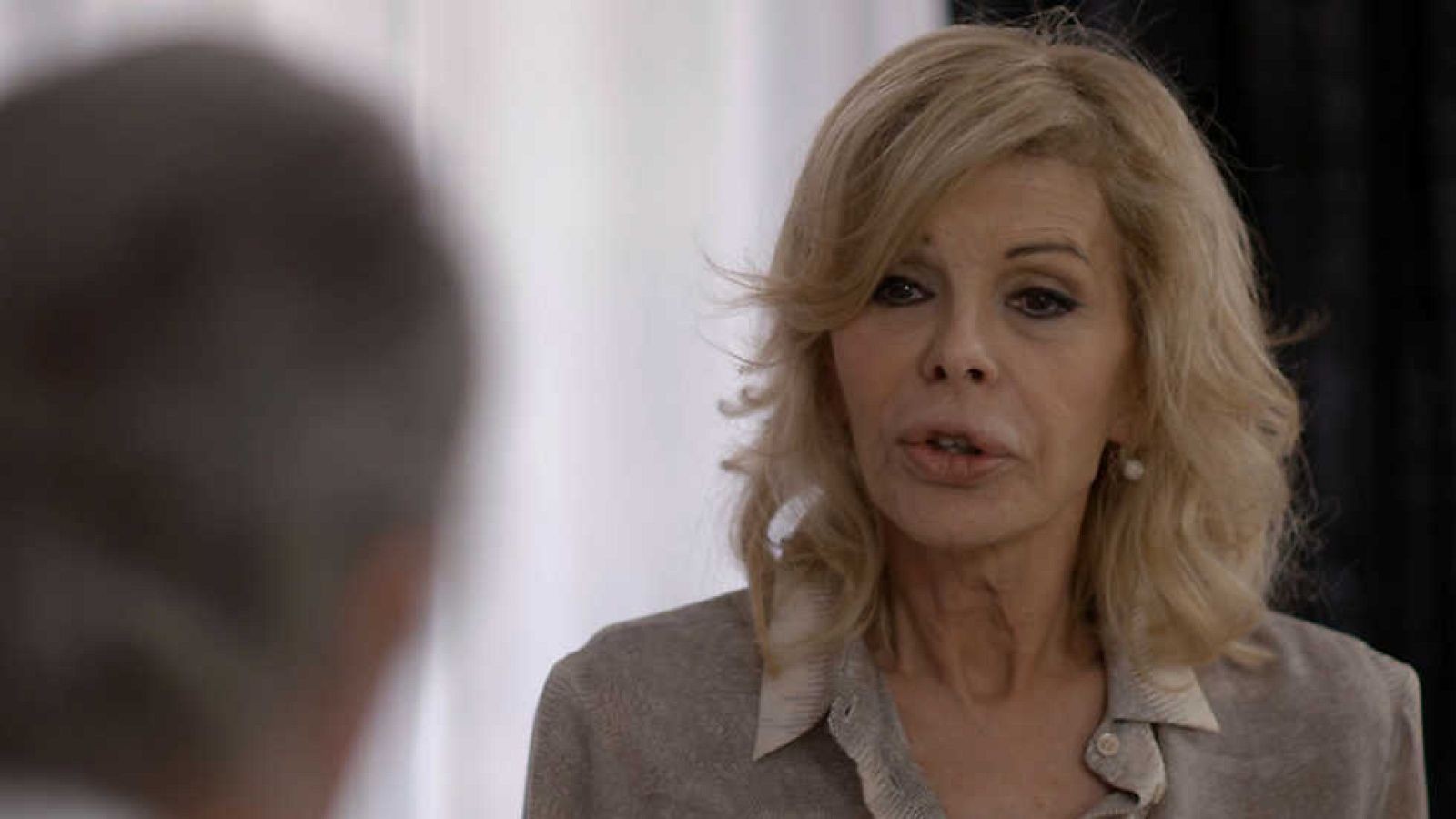 En la tuya o en la mía - Bibiana Fernández - ver ahora