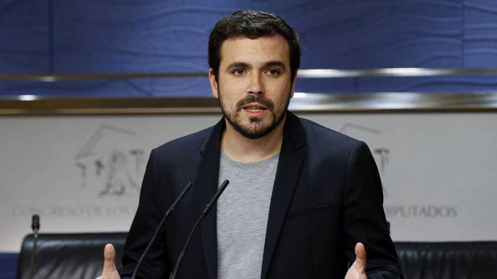 Garzón: "Cualquier solución para la formación de Gobierno pasa porque PSOE pacte con Podemos" - Informativo 24h | Ver