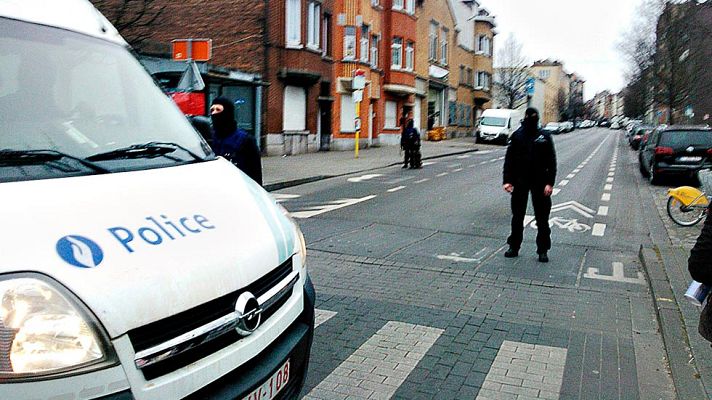  - Operación antiterrorista en Bruselas para atrapar a Salah Abdeslam, principal fugitivo de los atentados de París