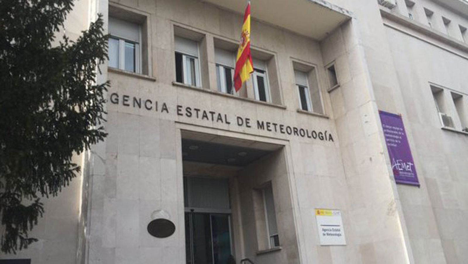 Permiso para ir a la playa de Las Catedrales