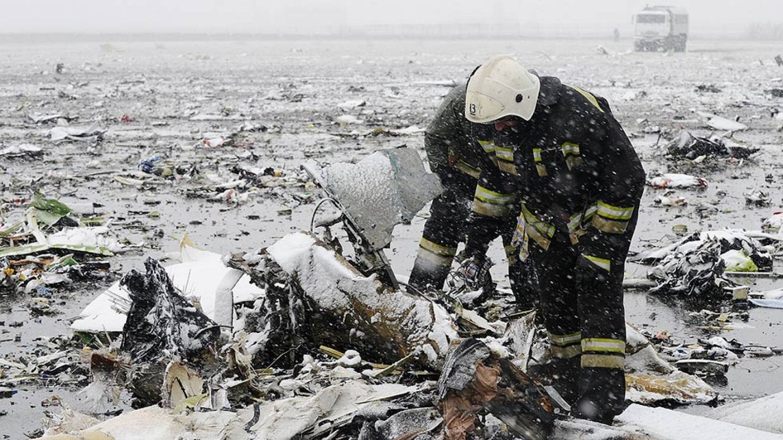 Dos tripulantes españoles entre los 62 muertos en un accidente de avión en Rusia