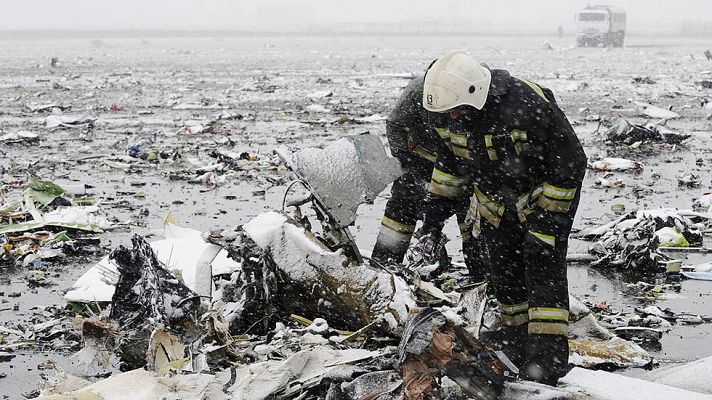 Informativo 24h - Dos tripulantes españoles entre los 62 muertos en un accidente de avión en Rusia