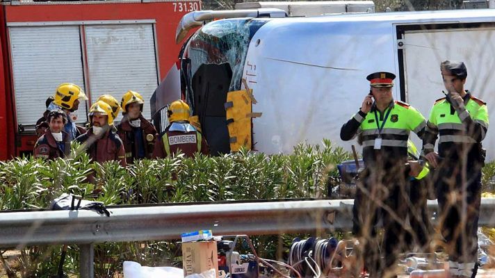 Telediario 1 - El conductor del autobús siniestrado da negativo en las pruebas de alcohol y drogas