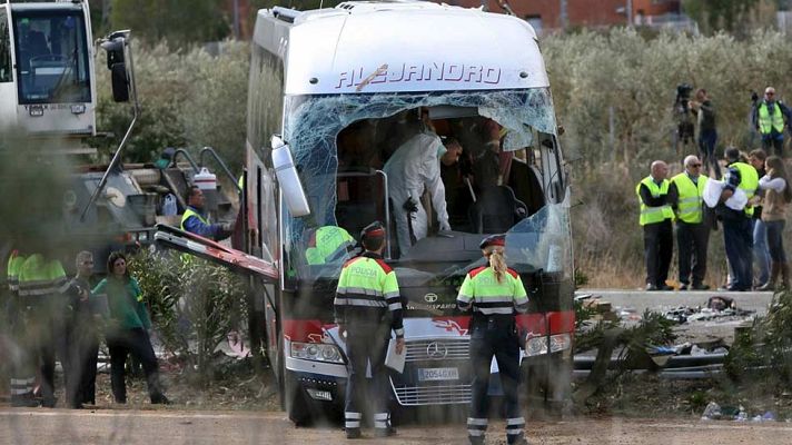 Telediario 1 - Así ha sido el accidente de autobús en el que han fallecido 13 mujeres en Tarragona