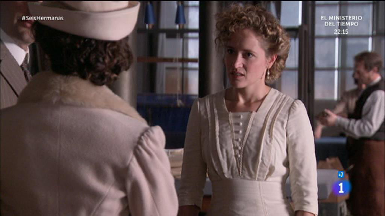 Seis Hermanas - Diana sorprendida al enterarse de que Mencía no se ha ido a Londres