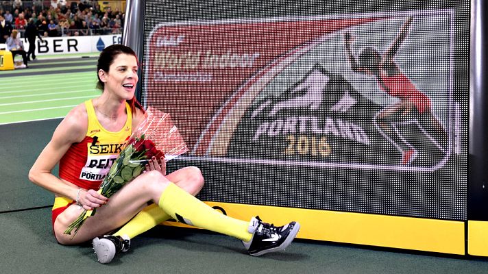 Telediario 1 - Ruth Beitia completa en Portland su docena de medallas