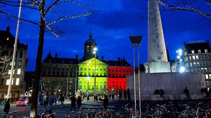 Telediario 1 - #JeSuisBruxelles: Las redes sociales se vuelcan con las víctimas