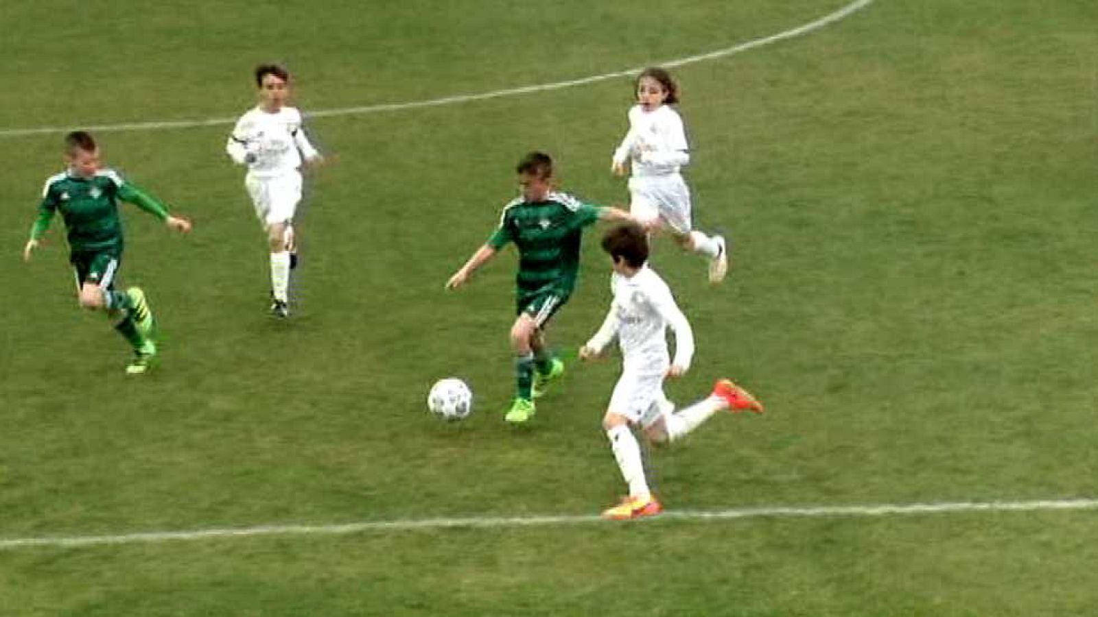 Fútbol - LaLiga Promises 'Iscar Cup 2016'. 1/4  Final: Real Madrid - Real Betis - Ver ahora