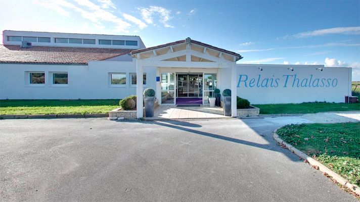 Telediario 1 - Así es el 'cuartel' de la selección española en Francia