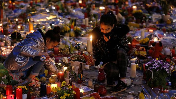 Telediario 1 - Bruselas aplaza la 'marcha contra el miedo'