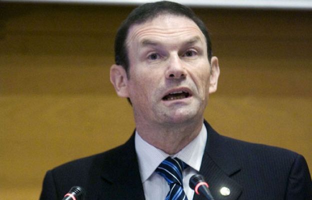  - Ibarretxe condena el atentado
