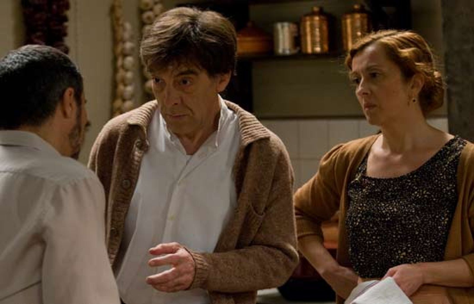 Amar - Avance del capítulo 65 - Amar en tiempos revueltos | Ver