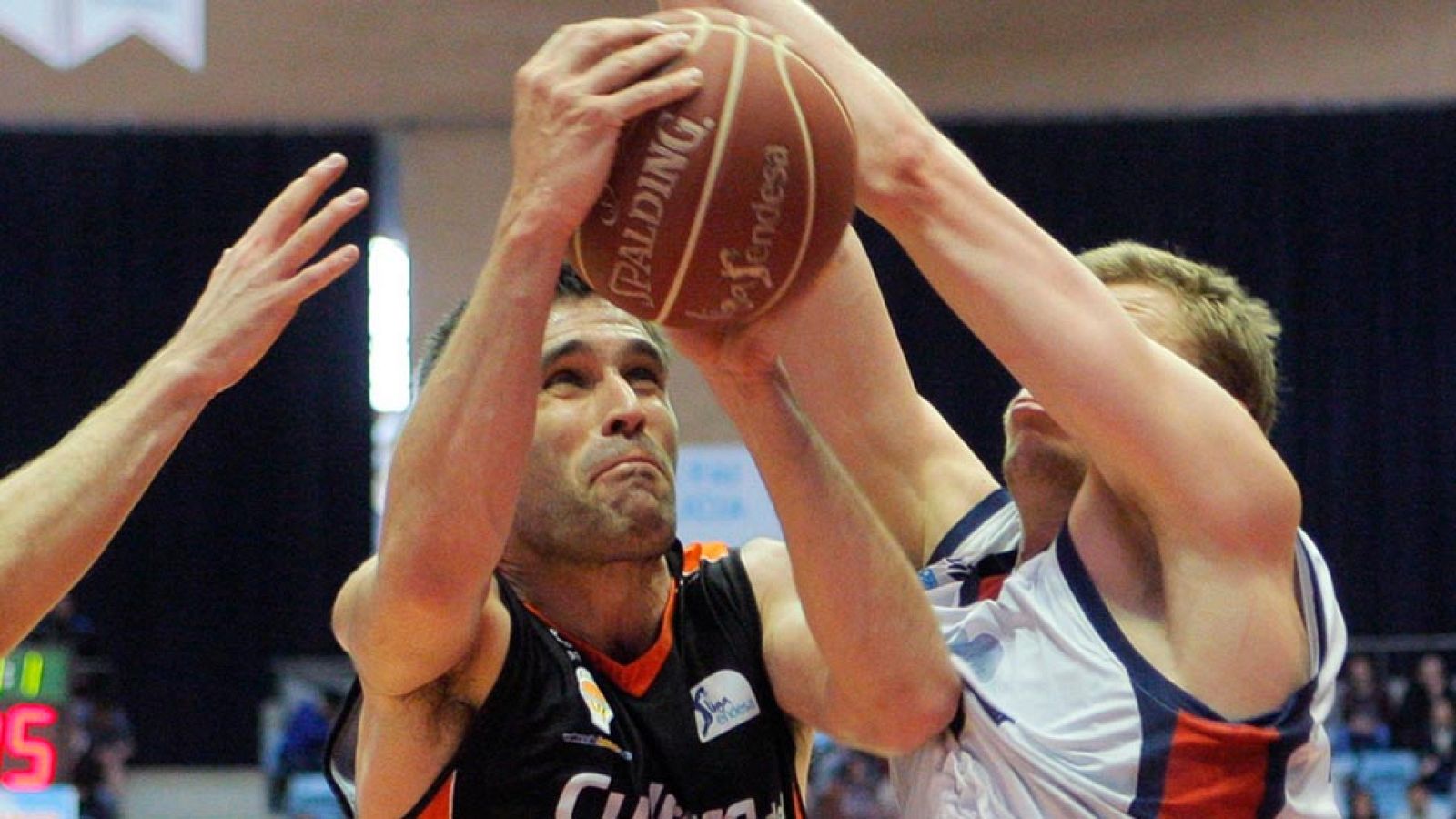 Río Natura Monbus 79-91 Valencia Basket - Baloncesto en RTVE | Ver