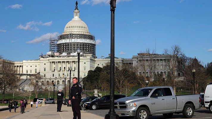 Telediario 1 - Tiroteo en el Capitolio