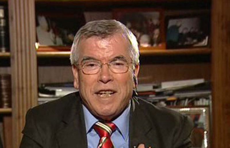 Pedro Castro se disculpa por llamar "tontos de los cojones" a los que votan a la derecha | Ver