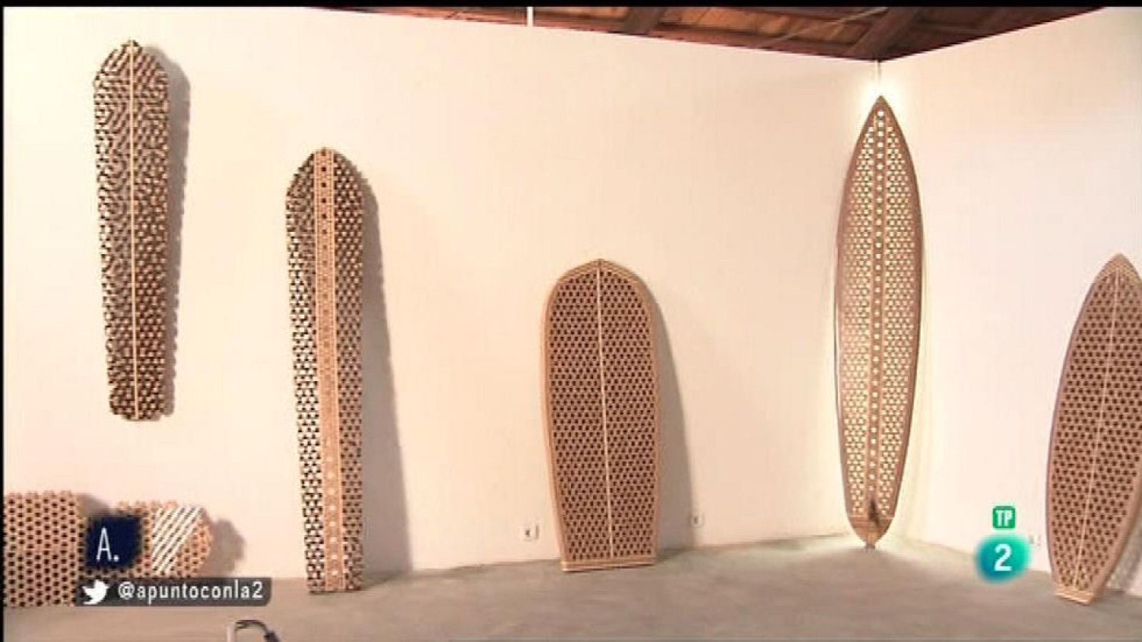 A punto con La 2 - Reciclando - Tablas de sur