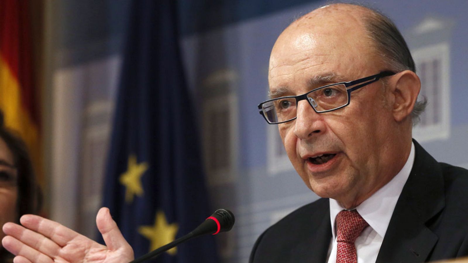 Montoro: España cerró 2015 con un déficit público del 5,16% - Informativo 24h | Ver