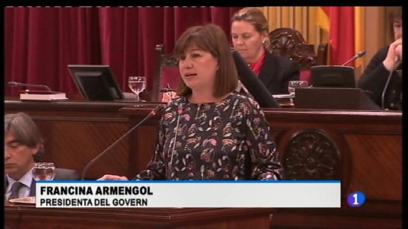 Armengol explica al Parlament l'incompliment del dèficit