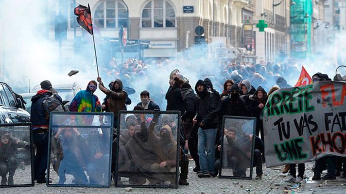 Telediario 1 - Telediario 2 en 4' - 31/03/16