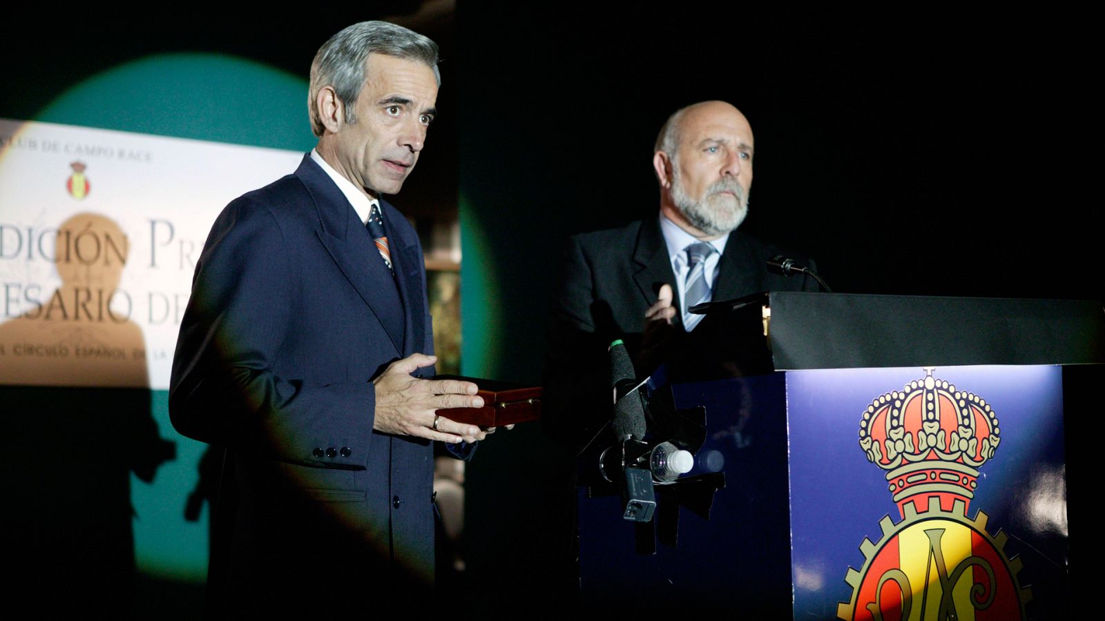 Cuéntame como pasó - T10 - Episodio 15: La mano en el fuego - Ver ahora