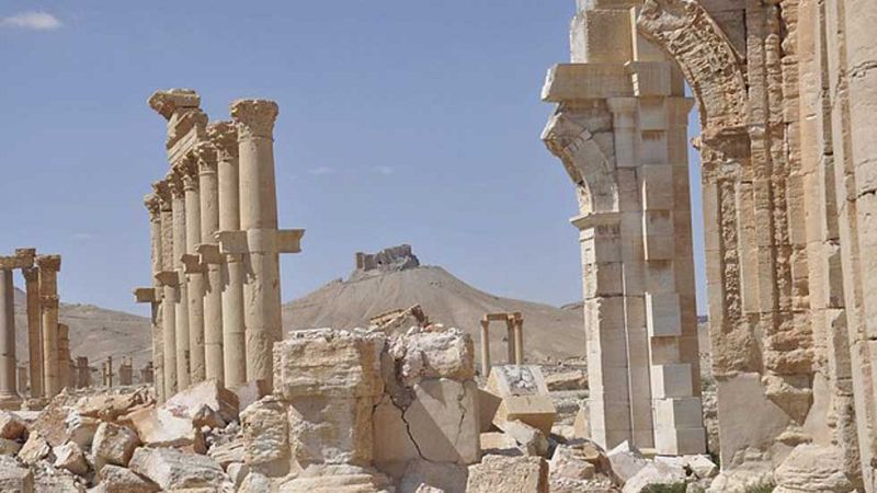 El ejército sirio encuentra una fosa común con restos de 42 cuerpos en Palmira