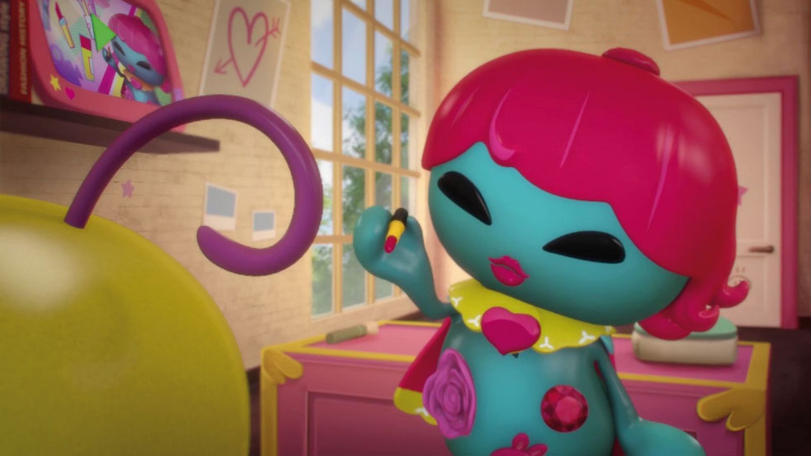 La reina del maquillaje - U Hugs | Ver