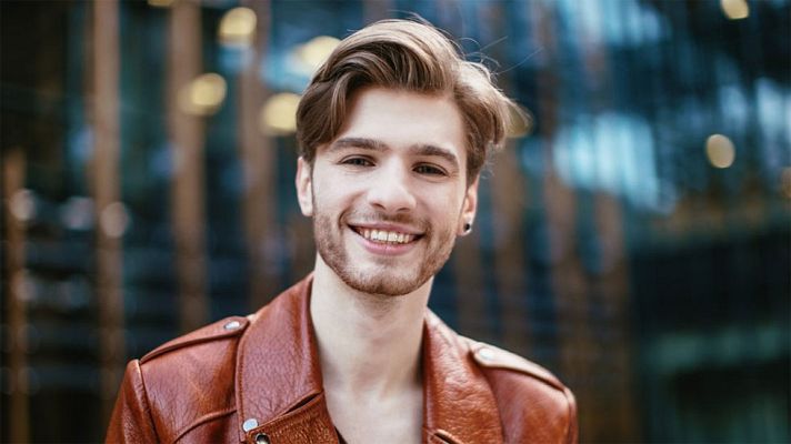 Eurovisión - Letonia: "Heartbeat"