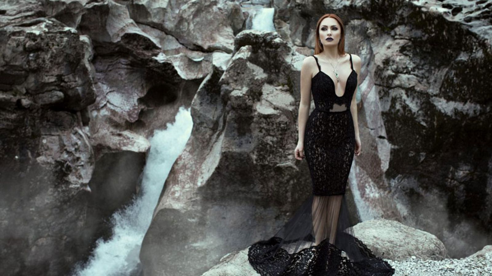 Eurovisión 2016 - Albania: Eneda Tarifa canta "Fairytale"