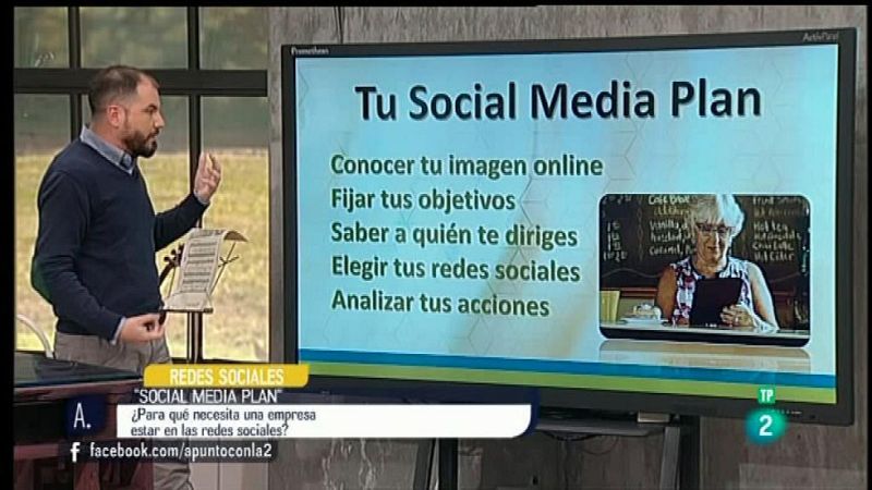 A punto con La 2 - Redes sociales - Social Media Plan