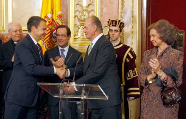 Telediario 1 - Telediario en 4' - 06/12/08