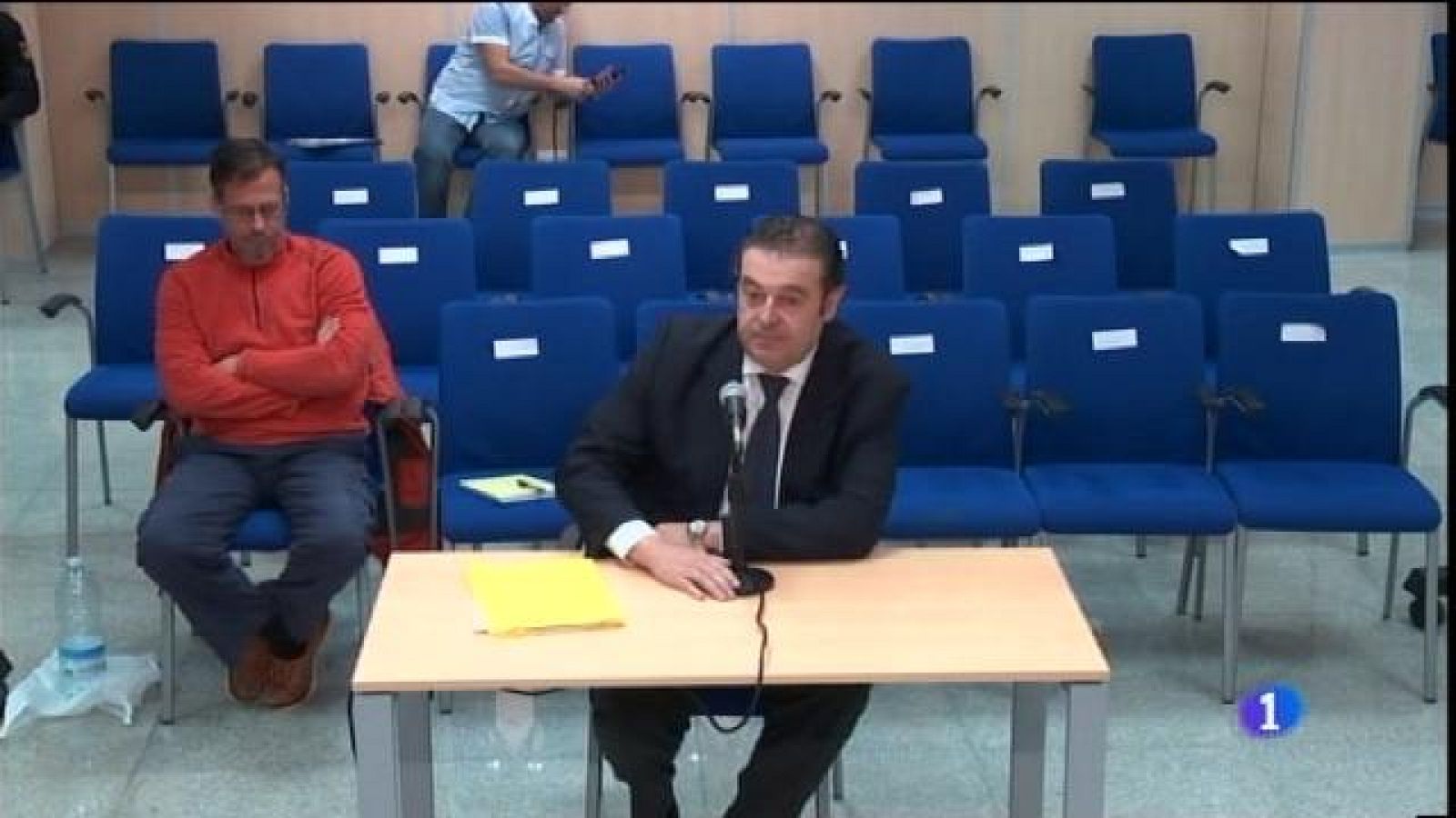 Gerardo Camps nega haver donat o rebut instruccions per contractar Nóos