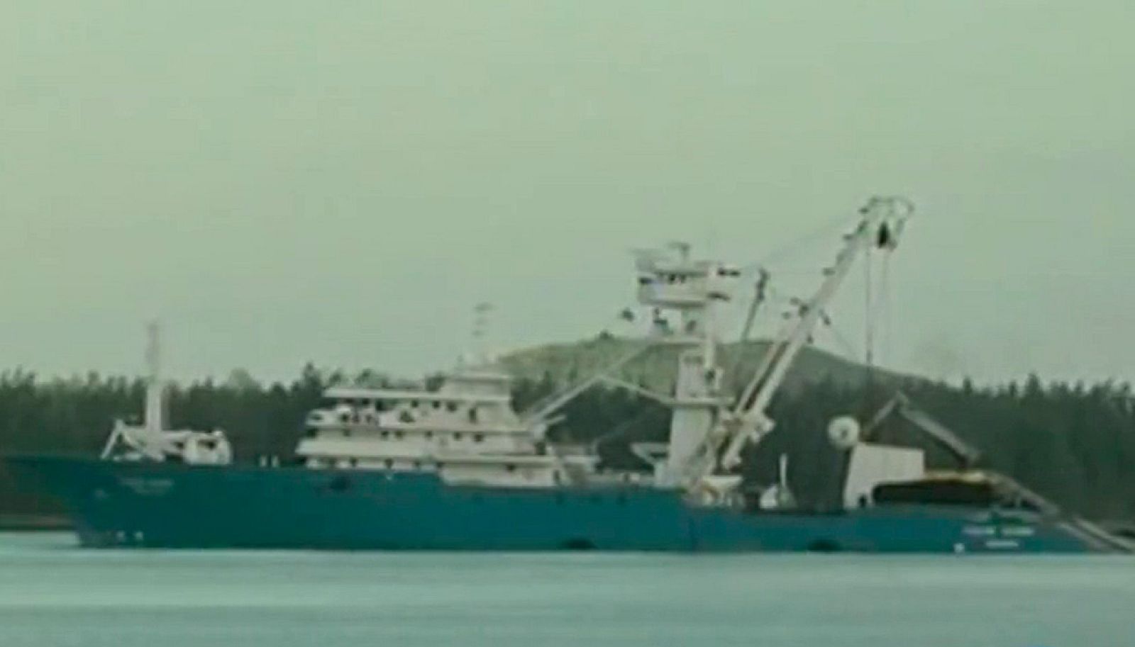 Un vigilante de un atunero vasco en el Índico mata a compañero y se suicida | Ver