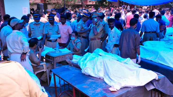 Telediario 1 - Tragedia en la India por una fuerte explosión en un templo