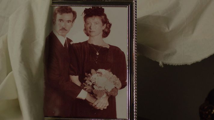 Cuéntame cómo pasó - Así comienza el capítulo 305, '¡Maldito amor!'