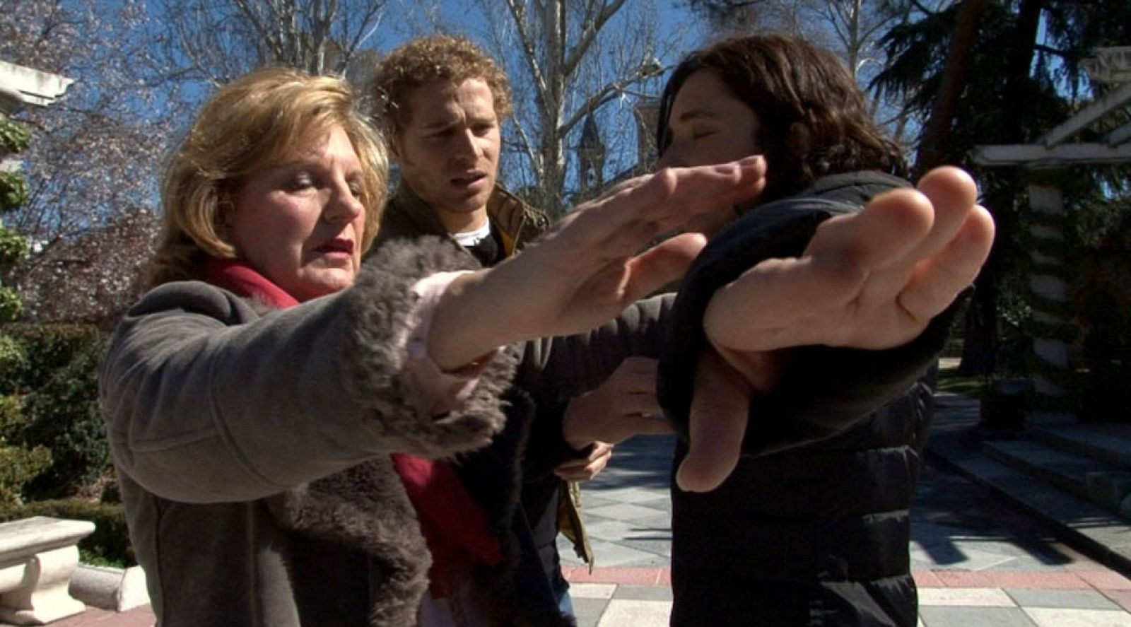 Comando Actualidad - El negocio de la esperitualidad - Constelaciones familiares