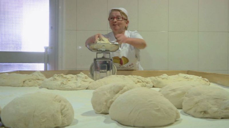 Un pan que duerme y habla