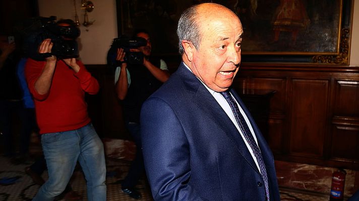 Telediario 1 - Los partidos de la oposición exigen la dimisión del alcalde de Granada y amenazan con una moción de censura