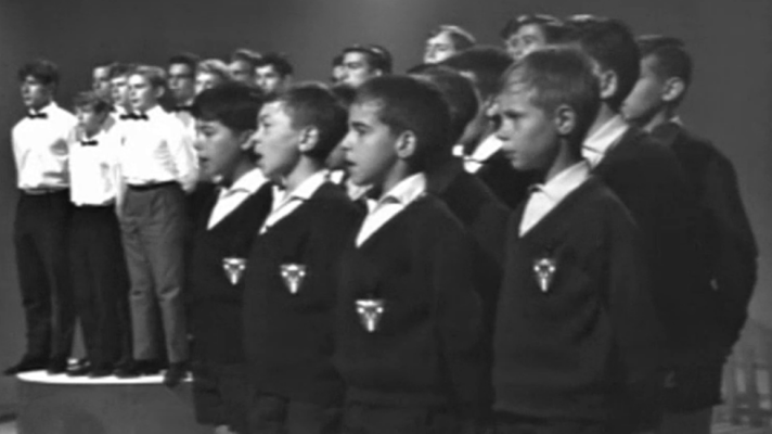 Música en el Archivo de RTVE - Antena infantil - Coral francesa