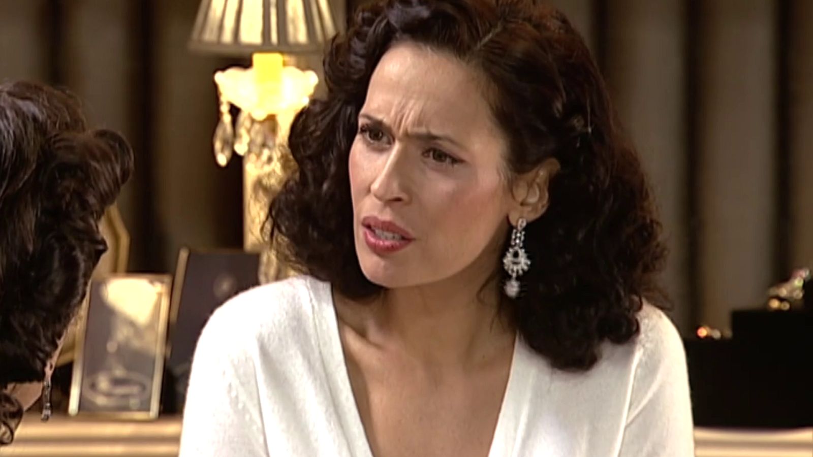 Amar en tiempos revueltos - T3 - Episodio 83 - Ver ahora