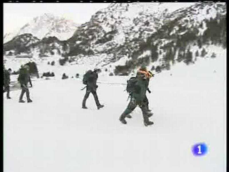Continúa la búsqueda de una montañera sepultada por un alud en Benasque | Ver