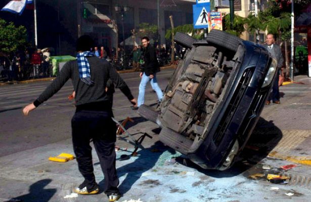  - Tercer día de disturbios en Grecia